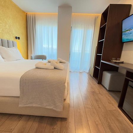 The Queen'S Lion Premium Hotel Σαράντα Εξωτερικό φωτογραφία