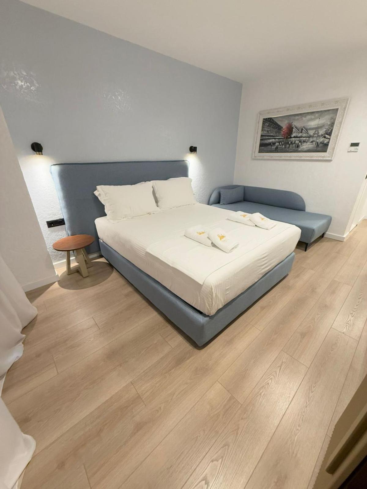 The Queen'S Lion Premium Hotel Σαράντα Εξωτερικό φωτογραφία