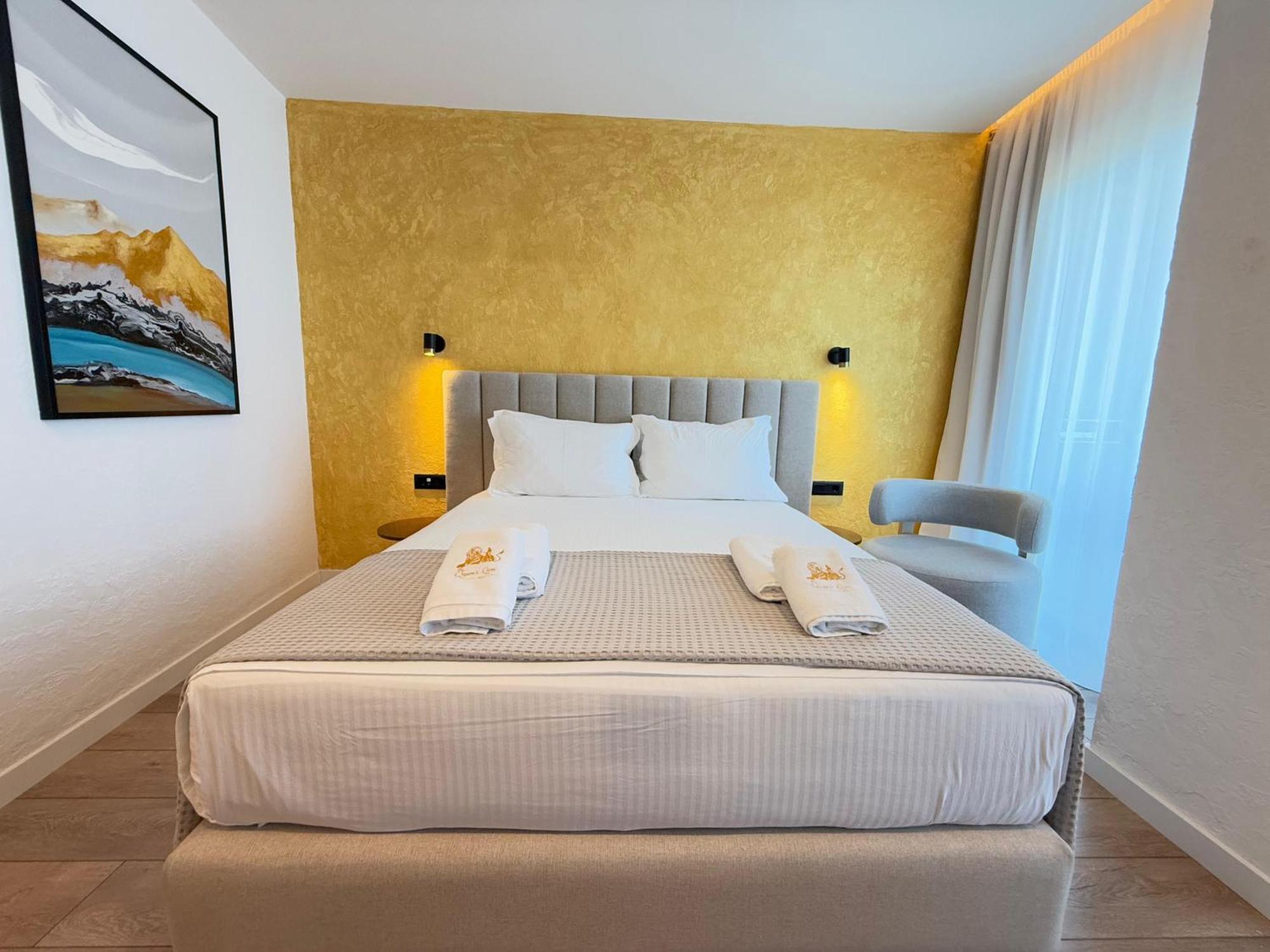 The Queen'S Lion Premium Hotel Σαράντα Εξωτερικό φωτογραφία
